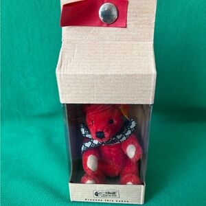 Steiff Bear  Valentine’s Day  New box 666667 RARE NRFB 4”